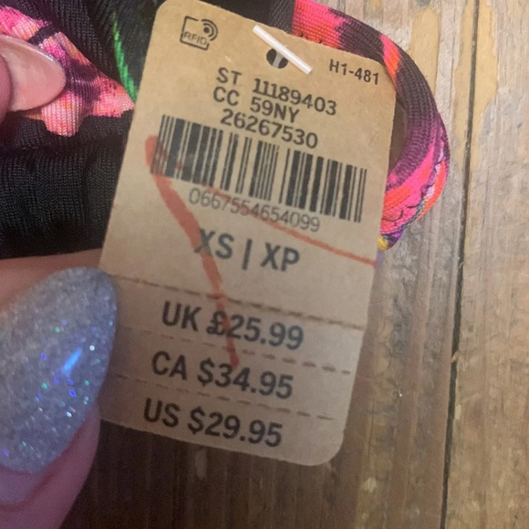 Victoria’s Secret Pink Tropical Hibiscus Multi way Halter Bikini Top NWT XS - Picture 4 of 4